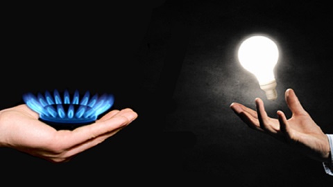 Elettricità e gas, le bollette vanno in altalena