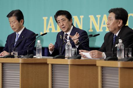 Il Giappone va al voto, Shinzo Abe verso la riconferma