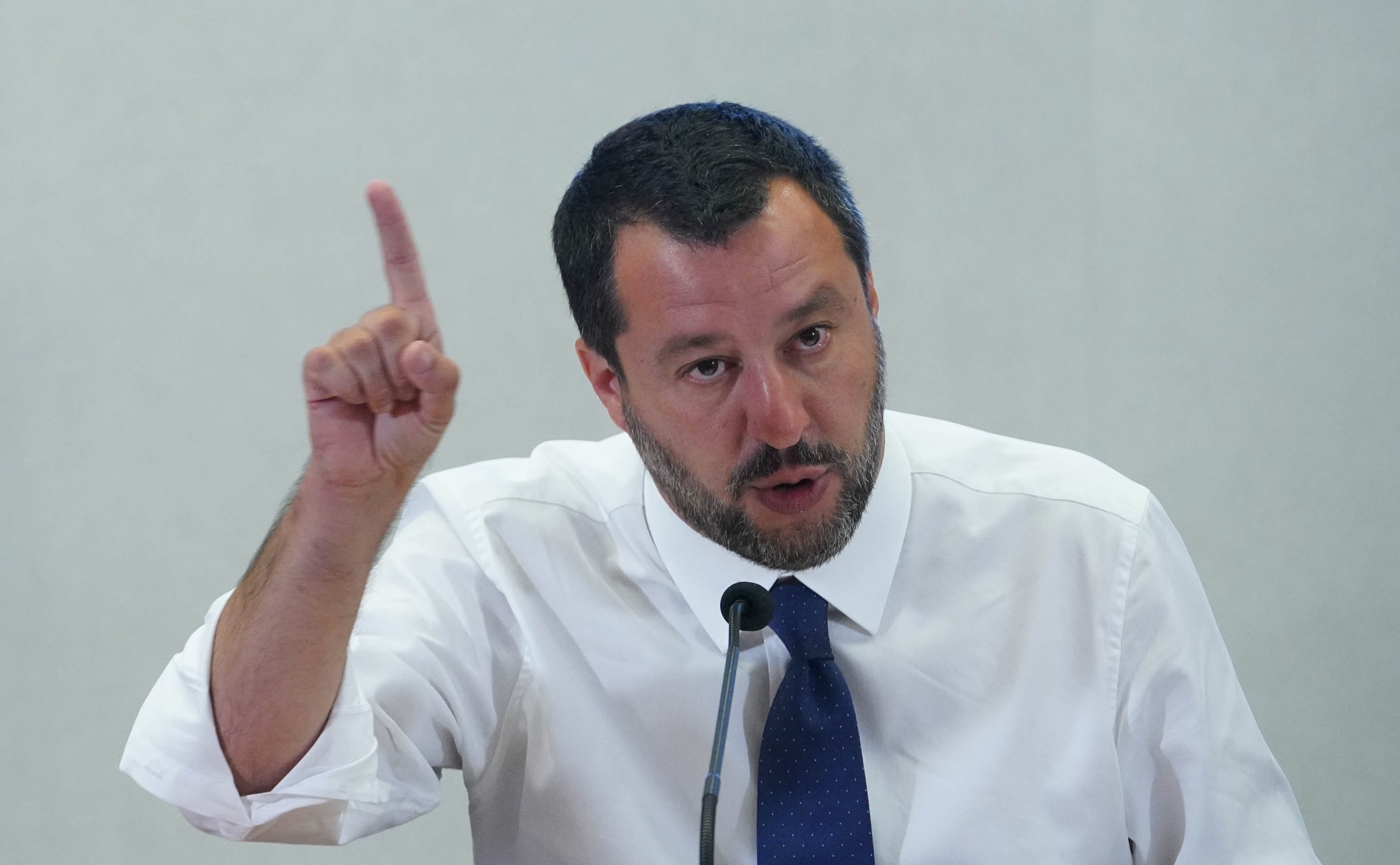 Nuovo caso Ong denunciato sui social da Salvini: “Nave norvegese in avvicinamento. Non staremo fermi”