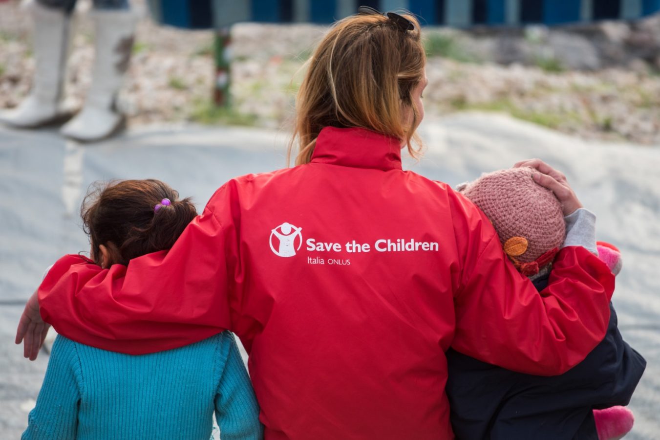 Tratta e sfruttamento sessuale, Save the Children denuncia: “In Europa una vittima su quattro è minorenne”. Tutti i numeri del Rapporto