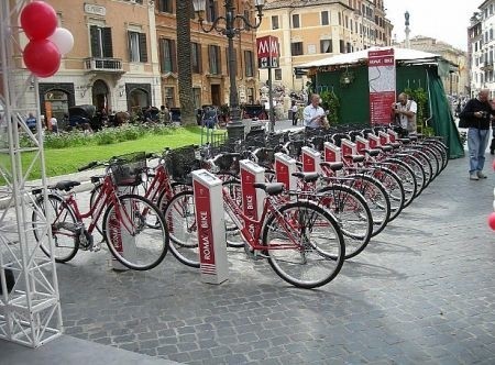 Roma, Campidoglio, online avviso pubblico per servizio di bike sharing
