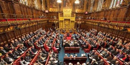 La ‘Caporetto’ di Boris Johnson, la legge anti-no deal passa anche alla Camera dei Lord
