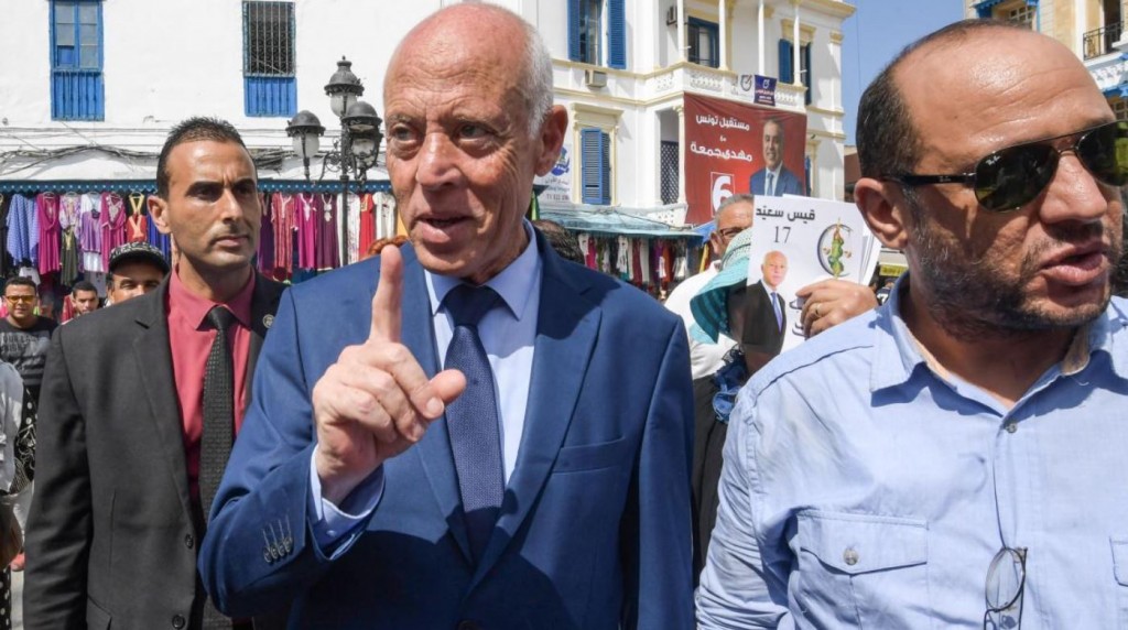 Elezioni tunisine, primi dati: è in testa il candidato indipendente Kais Saied