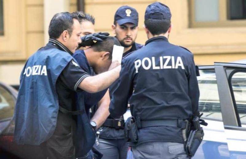 Blitz anti-droga della Squadra Mobile, 23 arresti e c’è anche un amico di Piscitelli