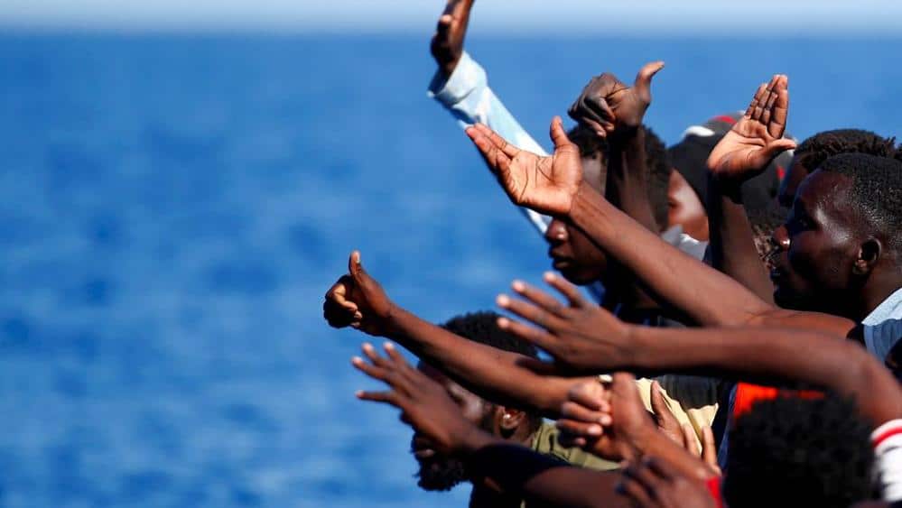 Migranti, le richieste di asilo sono crollate del 57,8%