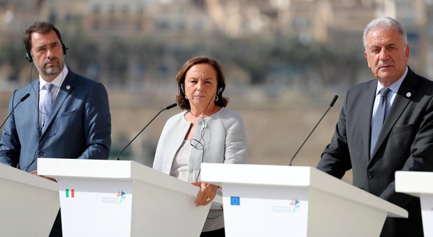Migranti, in quattro punti l’accordo Ue. Positivo il vertice tra Italia, Francia, Germania e la presidenza di turno finlandese