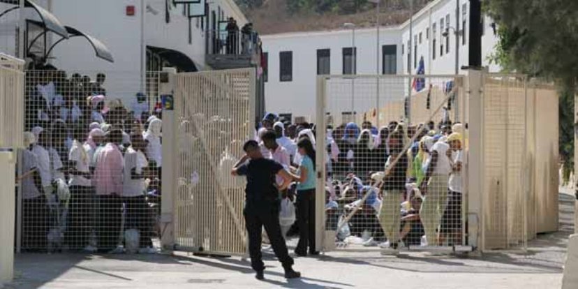 Hot spot di Lampedusa verso la normalità, decine i trasferimenti ed i rimpatri