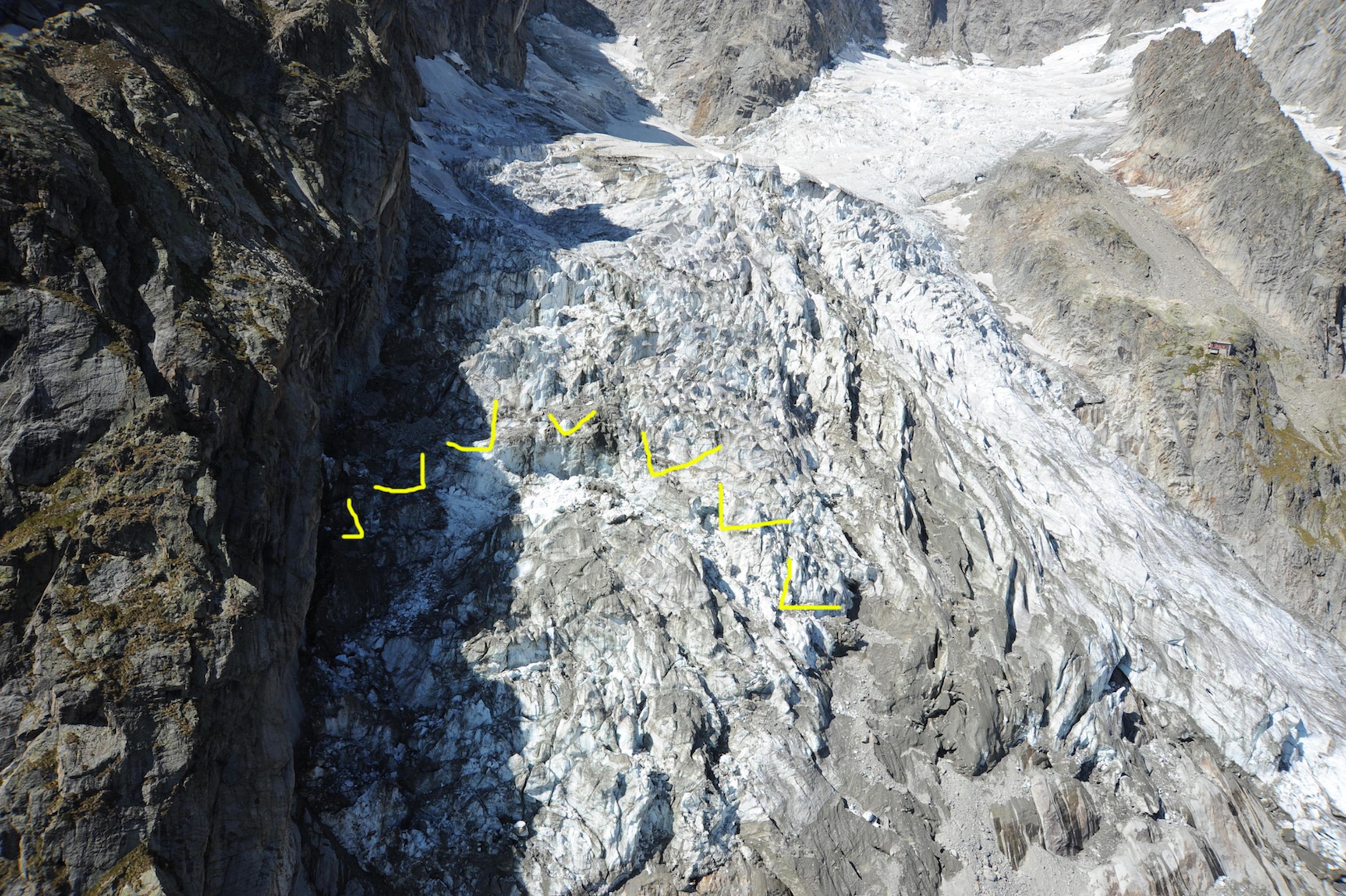 Rischio crollo per una vasta porzione del ghiacciaio di Planpincieux in Val Ferret (Courmayeur)
