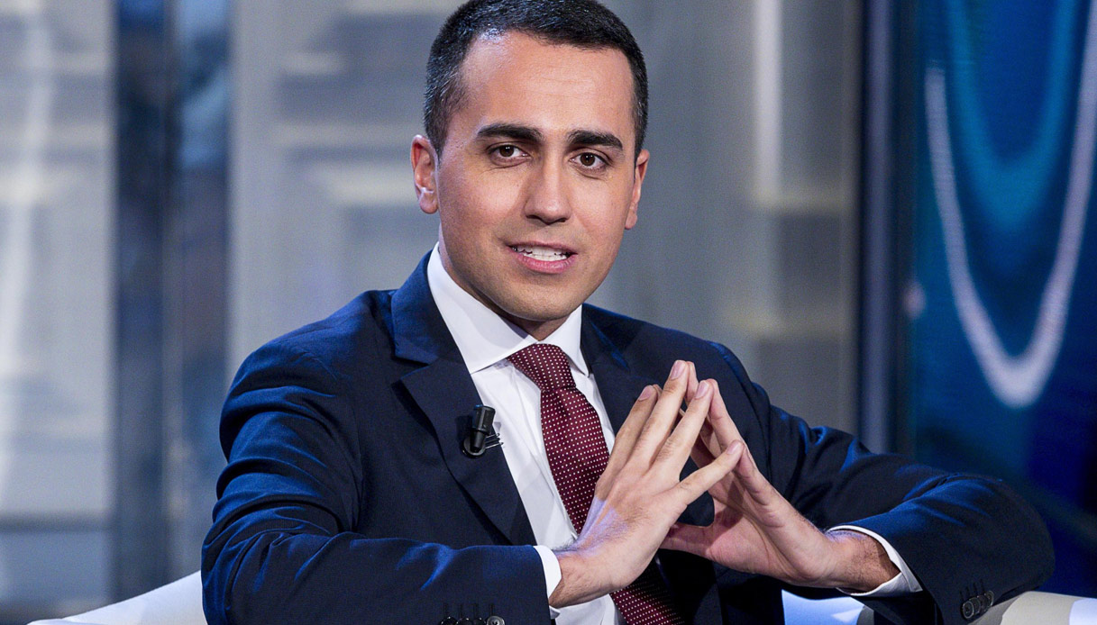 Di Maio tra ‘Vincoli di mandato’ e vecchi restroscena