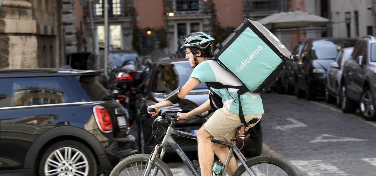 Riders, c’è l’accordo nella maggioranza. Lavoro subordinato e tutele