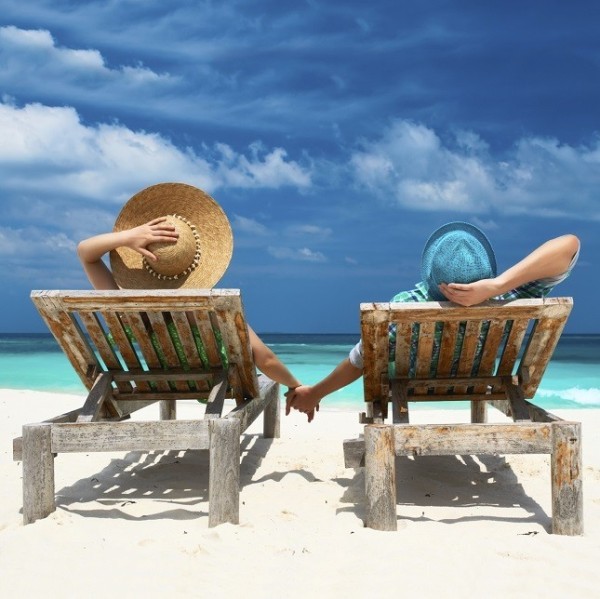 Vacanze, la grande fuga verso il sole