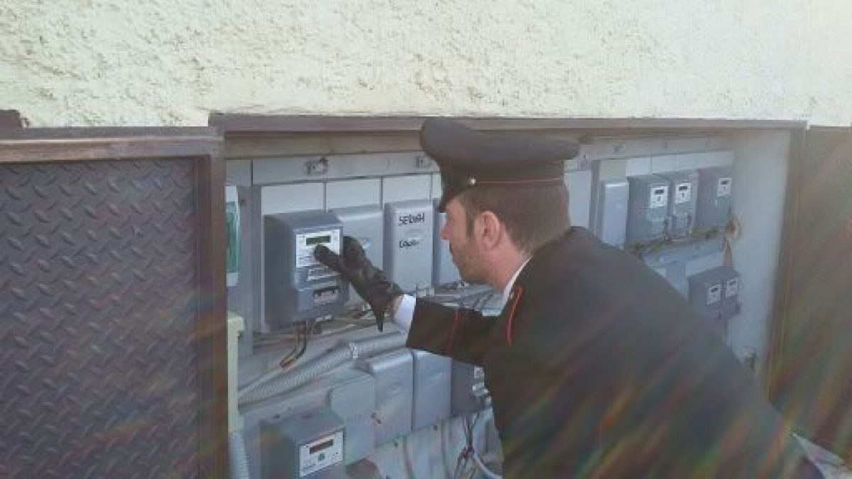 Corviale, per 13 anni ha ‘rubato’ energia elettrica. Per lui scattano le manette