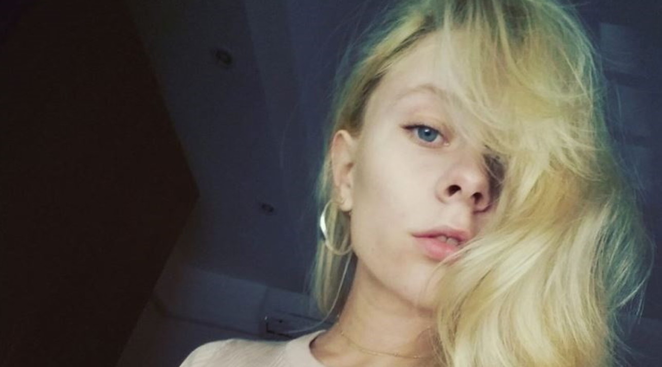 Omicidio Sacchi, la ragazza della vittima colpita alla testa prima dell’omicidio