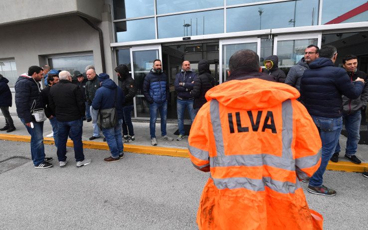 Arcelor Mittal, incrociano le braccia per 24 ore i lavoratori dell’impianto di Novi Ligure