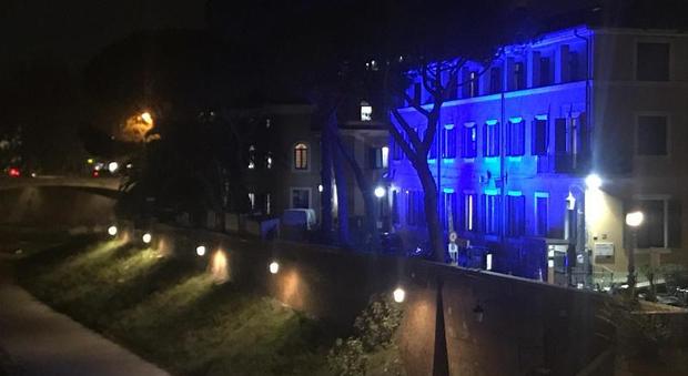 L’Isola Tiberina e il Fatebenefratelli si colorano di Blu