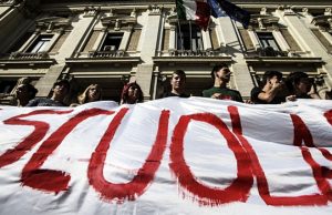 Scuola, confermato lo sciopero generale del 6 marzo, le parole d’ordine dei sindacati