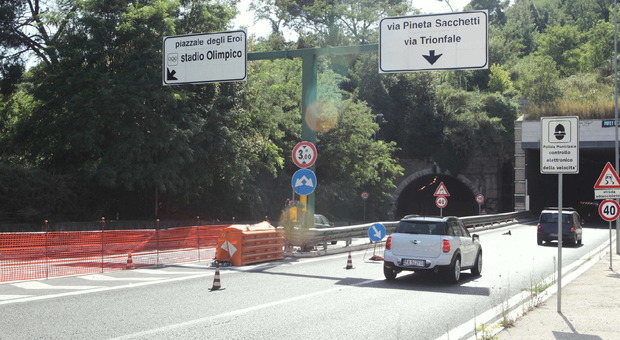 Riapre al traffico Galleria Giovanni XXIII. Completata riqualificazione canna nord verso Pineta Sacchetti