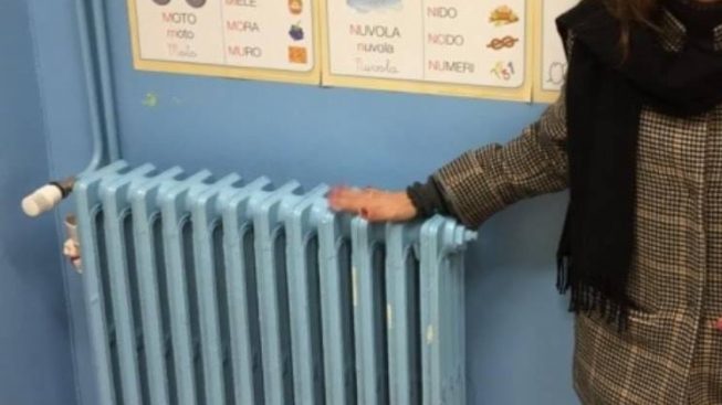 Riscaldamenti nelle scuole accesi a partire dalle ore 12. Garantite idonee condizioni di lavoro anche senza studenti