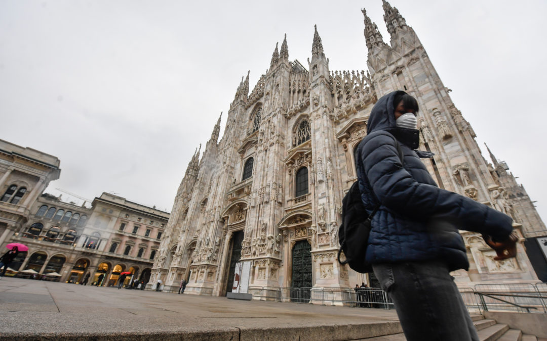 La Lombardia chiede il blocco totale. Fontana: “Chiudere tutti gli esercizi commerciali, tranne alimentari e farmacie”