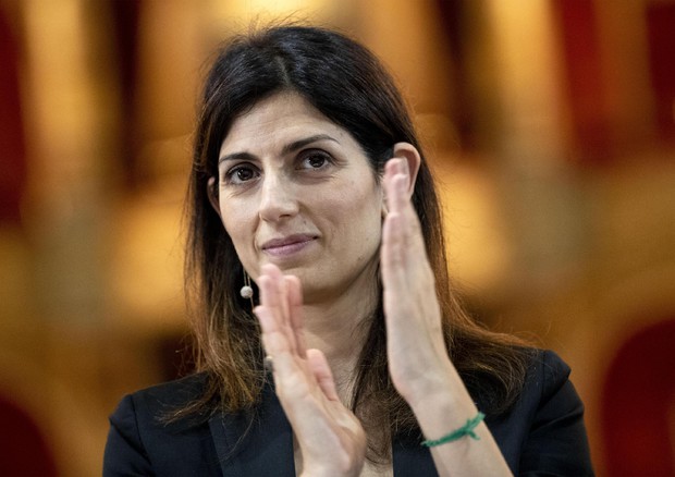 Covid19, Raggi: costante contatto protezione civile per mascherine