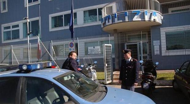 Pistola e mascherine fanno il colpo in una frutteria di Anzio