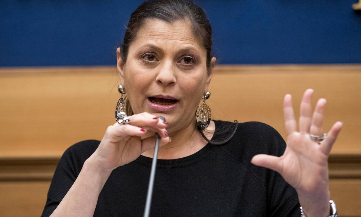 L’allarme di Jole Santelli (Regione Calabria): “Al sud aumentano i casi e scoppia il caso delle Rsa e delle case per gli anziani”