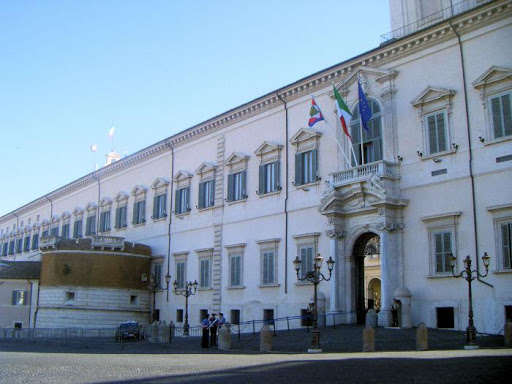 Mattarella scrive agli italiani: “Supereremo insieme questo periodo travagliato”