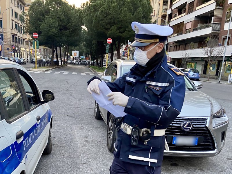 La Polizia di Roma Capitale in campo contro Covid