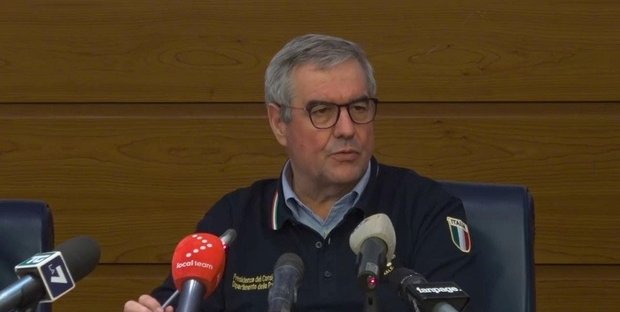 Pandemia stabile in Italia, i numeri sono sotto controllo. Continuano a calare i ricoveri in terapia intensiva. In 24 ore 570 decessi