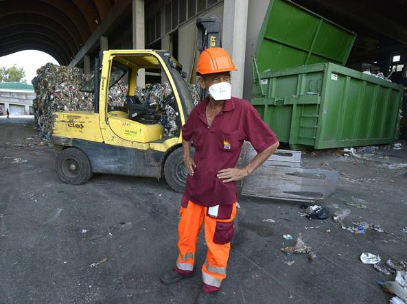 Mascherine, Ama spende 630mila euro per acquistare mascherine per i dipendenti