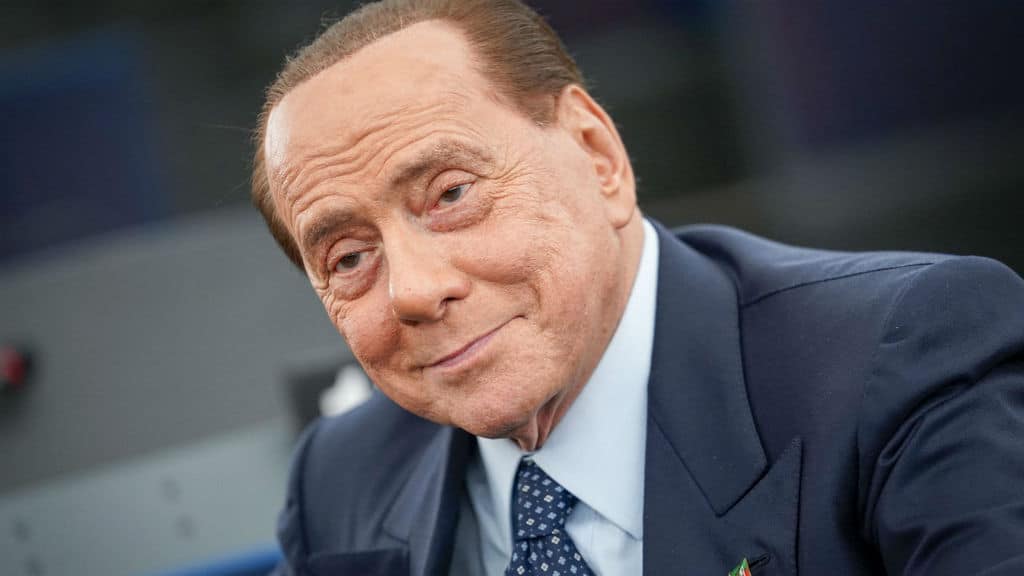 Berlusconi: “Dall’ultimo Decreto economico del Governo solo liquidità per pagare le tasse. Colossale partita di giro”