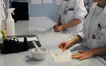 Farmacisti ospedalieri, storie di prima linea durante l’emergenza Covid-19