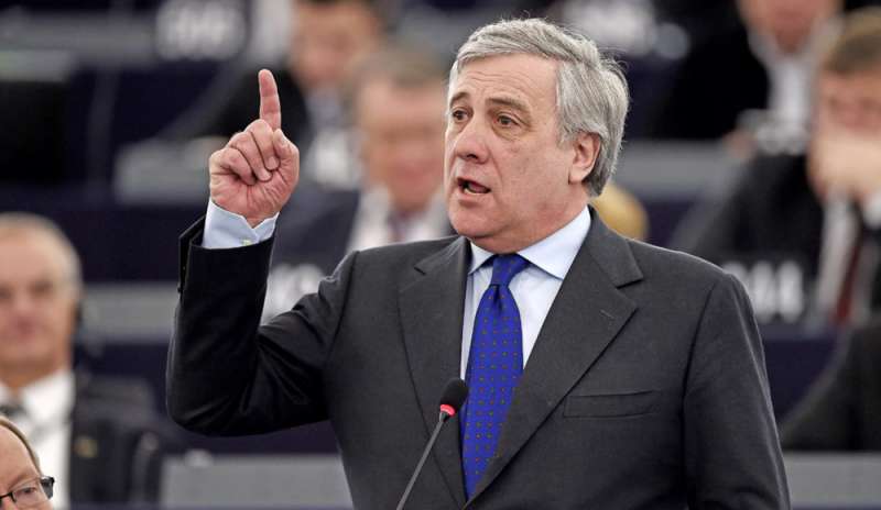 Tajani (Forza Italia): “Utilizzare il Mes e non ridurre il Recovery Found”