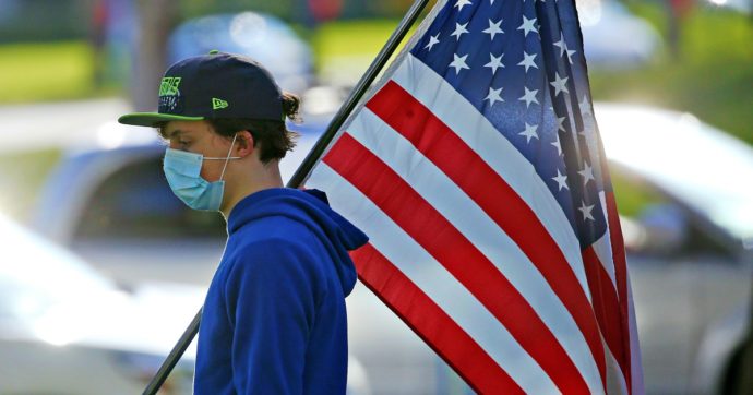 Negli Usa nuovo record di contagi. In un giorno sono stati oltre 52mila. Rischi elevati anche in Medio Oriente