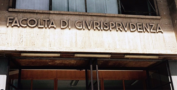 Tornano gli esami in presenza a Giurisprudenza (La Sapienza)