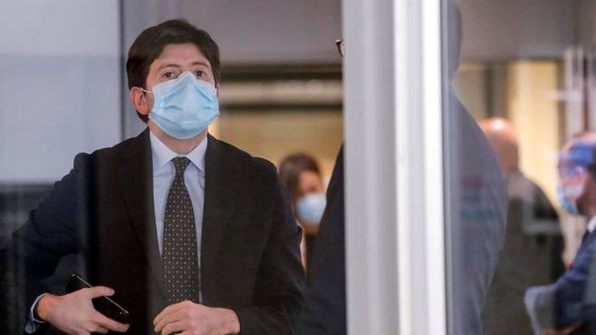 Speranza (Salute): “Una seconda ondata di contagi in autunno non è esclusa, ma non è certa”