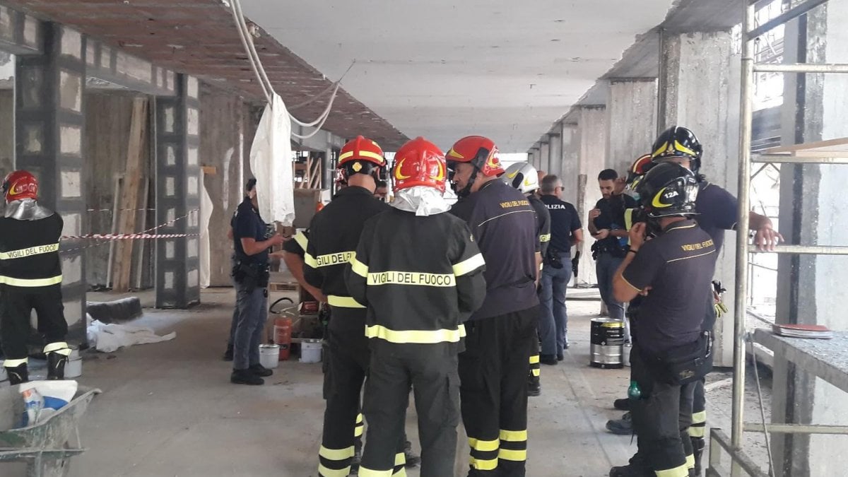 Vigna Murata, due operai edili muoiono dopo un volo di venti metri