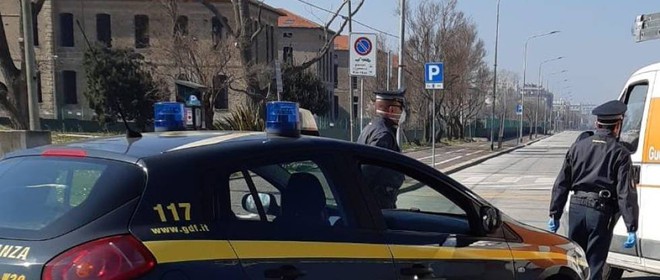 Blitz anti-camorra della Guardia di Finanza in Emilia Romagna, sequestrate 17 aziende, arrestate nove persone