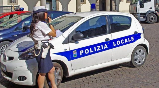 Covid-19, controlli a tappeto della Polizia Locale nel territorio di Pomezia