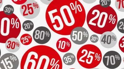 Saldi, spese dimezzate. I dati della Confcommercio