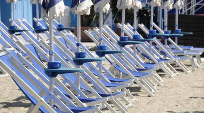 Il Covid non cancella le vacanze degli italiani. Sotto Ferragosto strutture a un passo dal ‘sold out’