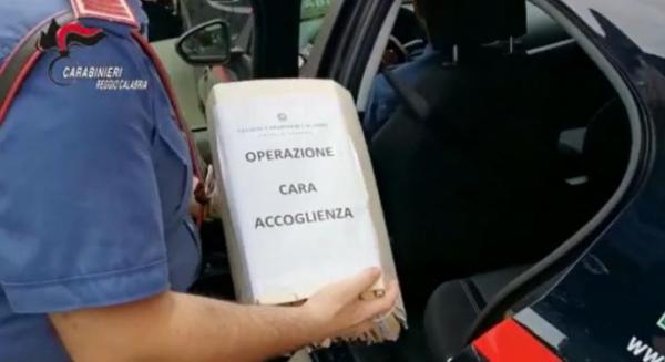 Operazione ‘Cara accoglienza’, indagato un Sindaco ed altre 5 persone per la gestione di un centro migranti