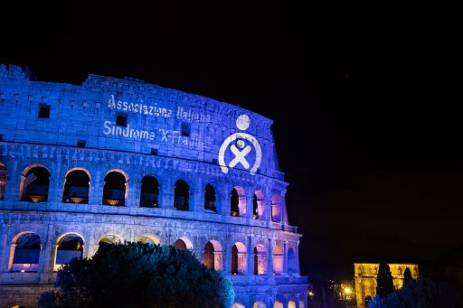 Un Colosseo tutto blu per la Sindrome X fragile