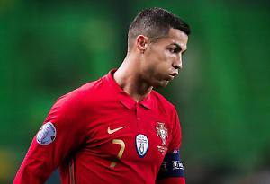 Covid non fa sconti a nessuno, Cristiano Ronaldo positivo