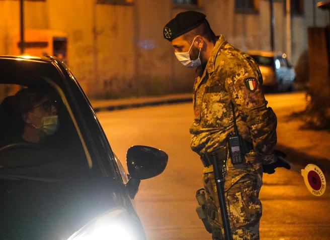 Lazio, domani alle 23 scatterà il coprifuoco notturno (24-5.00)