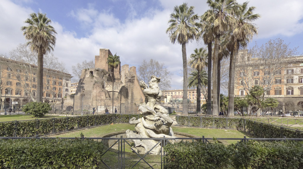 Raggi annuncia la riapertura dei giardini di Piazza Vittorio Emanuele