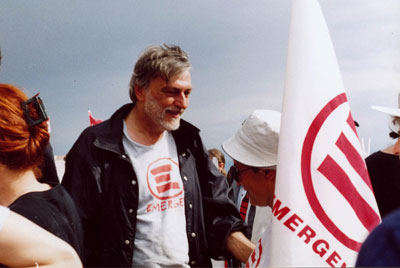 Gino Strada con la sua Emergency in soccorso della Calabria. C’è l’accordo con la Protezione Civile, ma non sarà Commissario