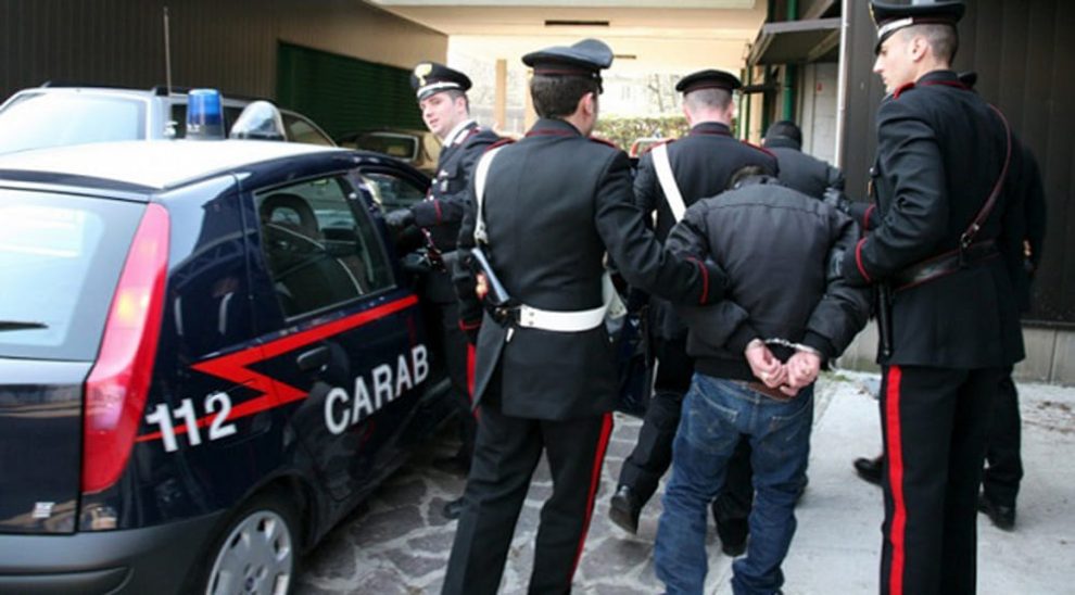 Truffe agli anziani, quindici arresti dei Carabinieri