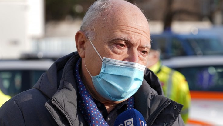 Massimo Galli sulla terza ondata: “Preoccupato, i numeri non rassicurano”